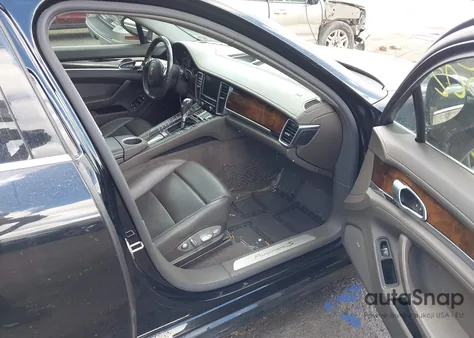 2015 Porsche Panamera E-Hybrid S z USA, uszkodzony, nr VIN WP0AD2A7XFL040061